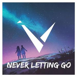 操大奶美女国产
