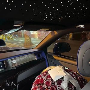 操大奶美女国产
