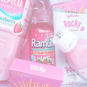 操大奶美女国产
